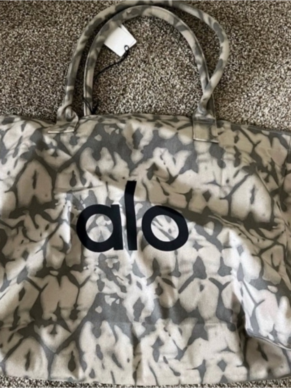 Alo Tie-Dye Logo Tote Bag - Gray & Cream